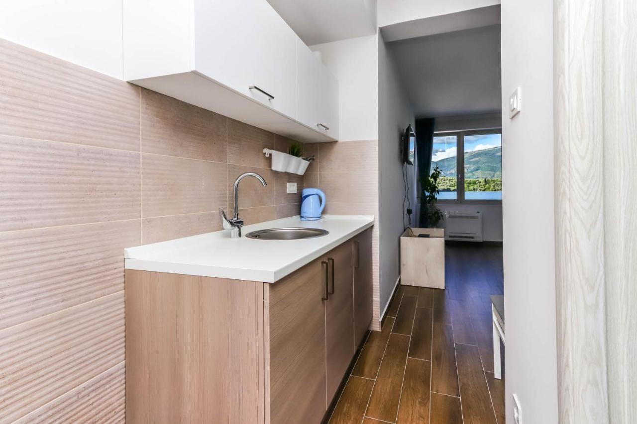 Timea Apartment Tivat Exterior foto